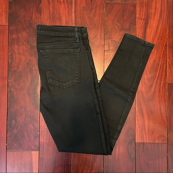 J Brand Mid Rise Jeans - Picture 5 of 8